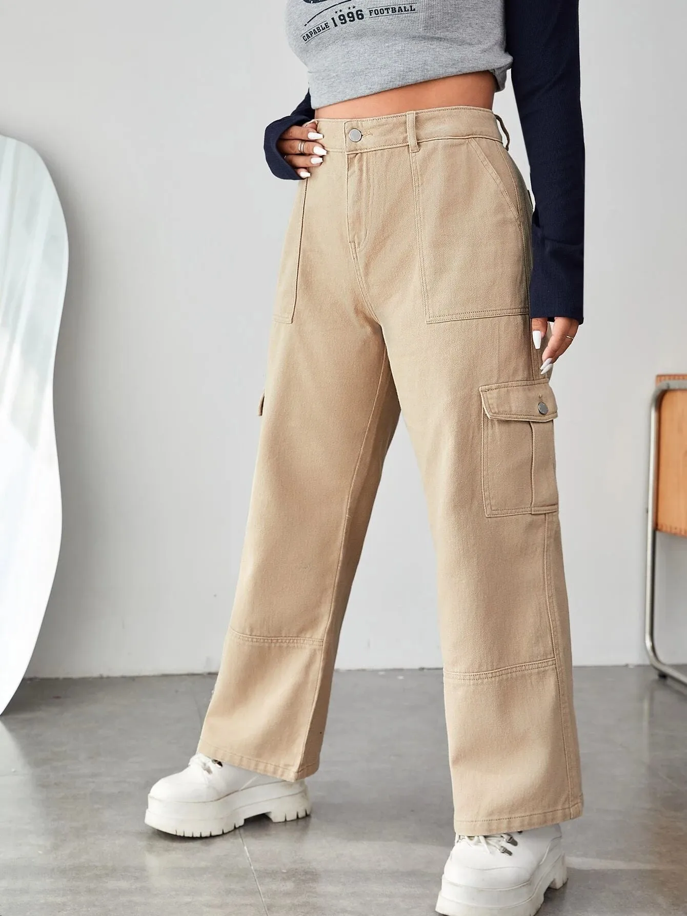 Cargo Jeans And Flap Detail