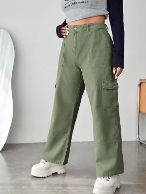 Cargo Jeans And Flap Detail