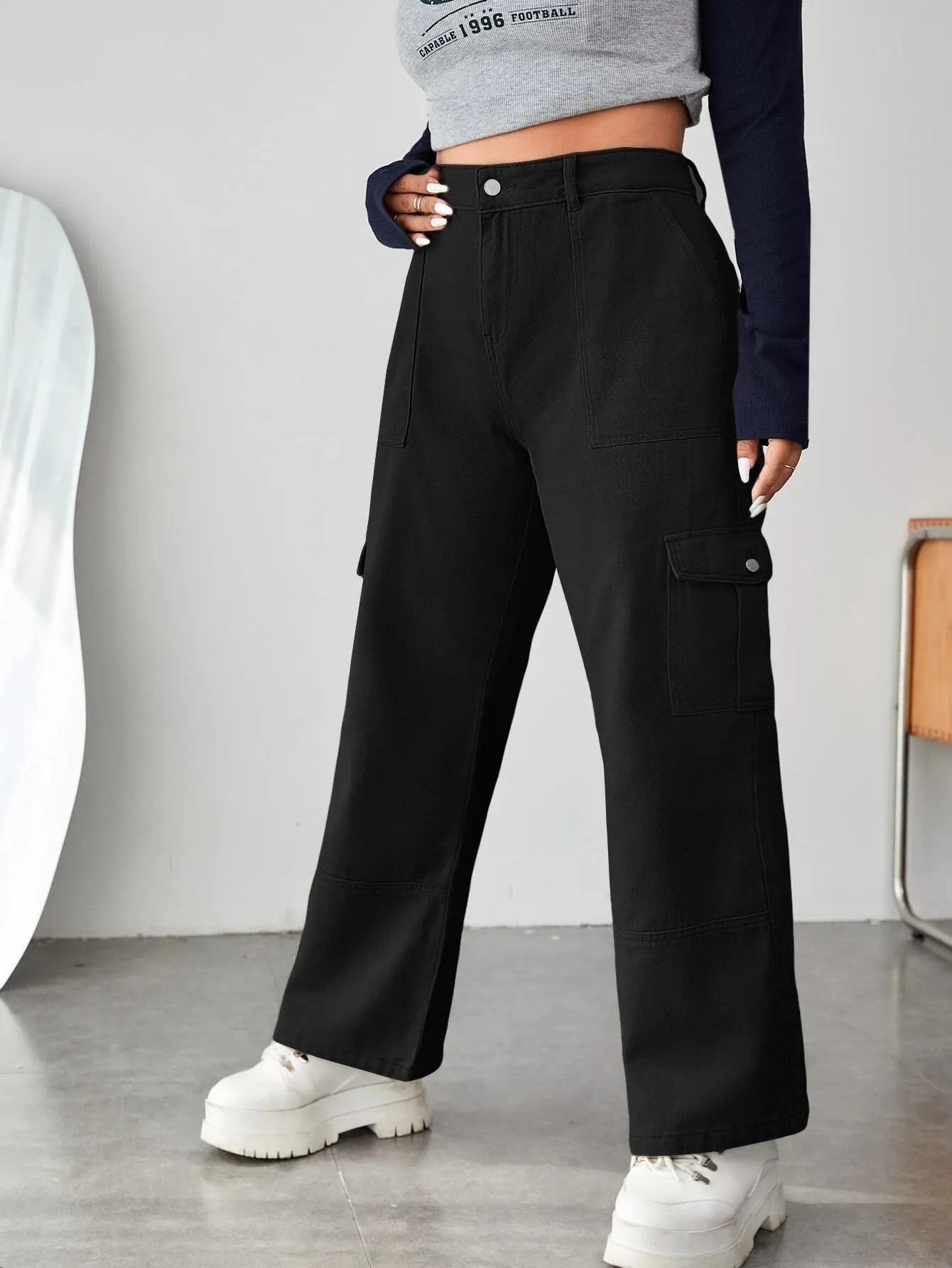 Cargo Jeans And Flap Detail