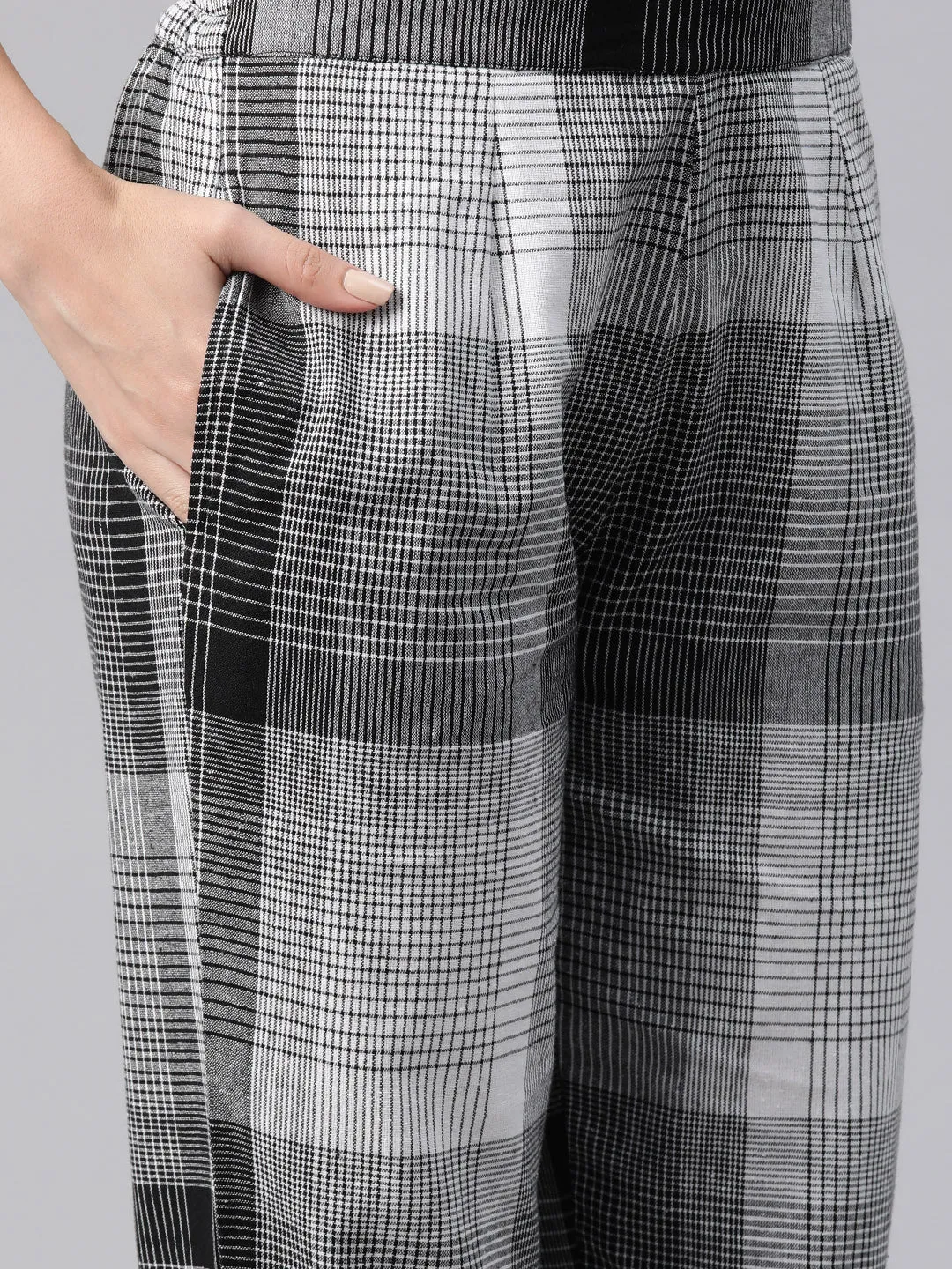 Cottinfab Women Checkered Coat Coat and Trousers Co-ord Set