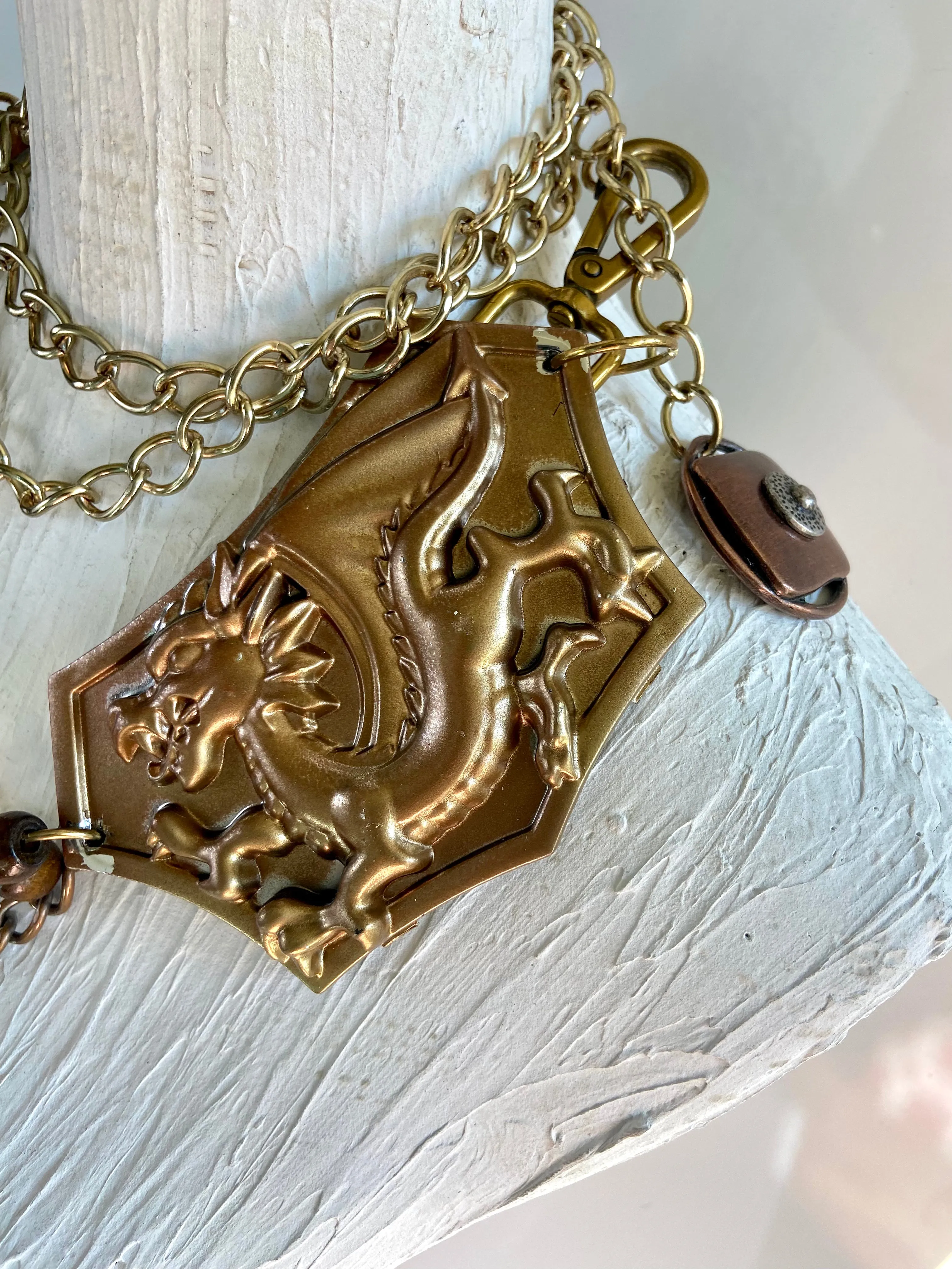 Dragon chain belt