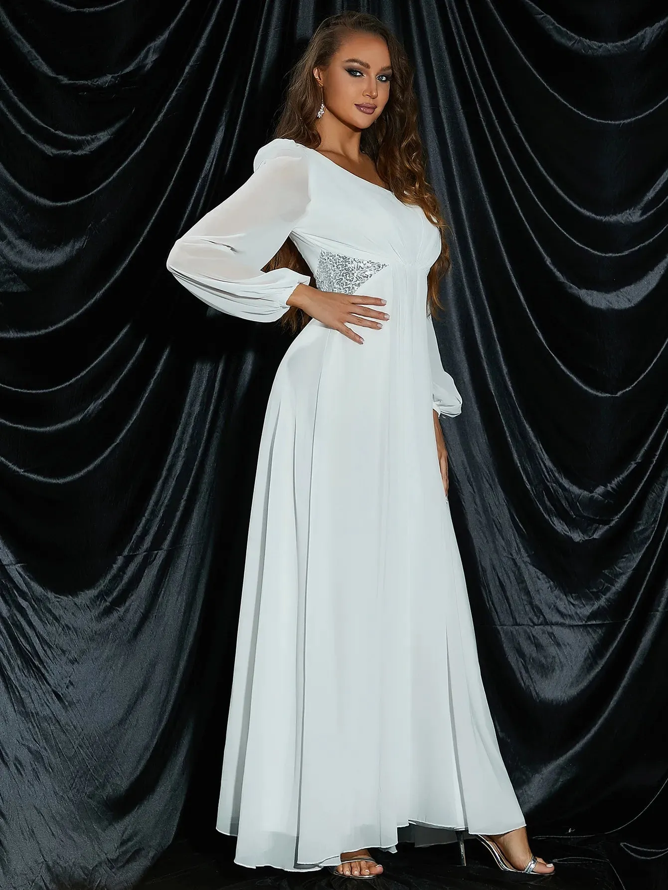 Elegant Vineyard Wedding Dress Long Sleeve Bridal Gown