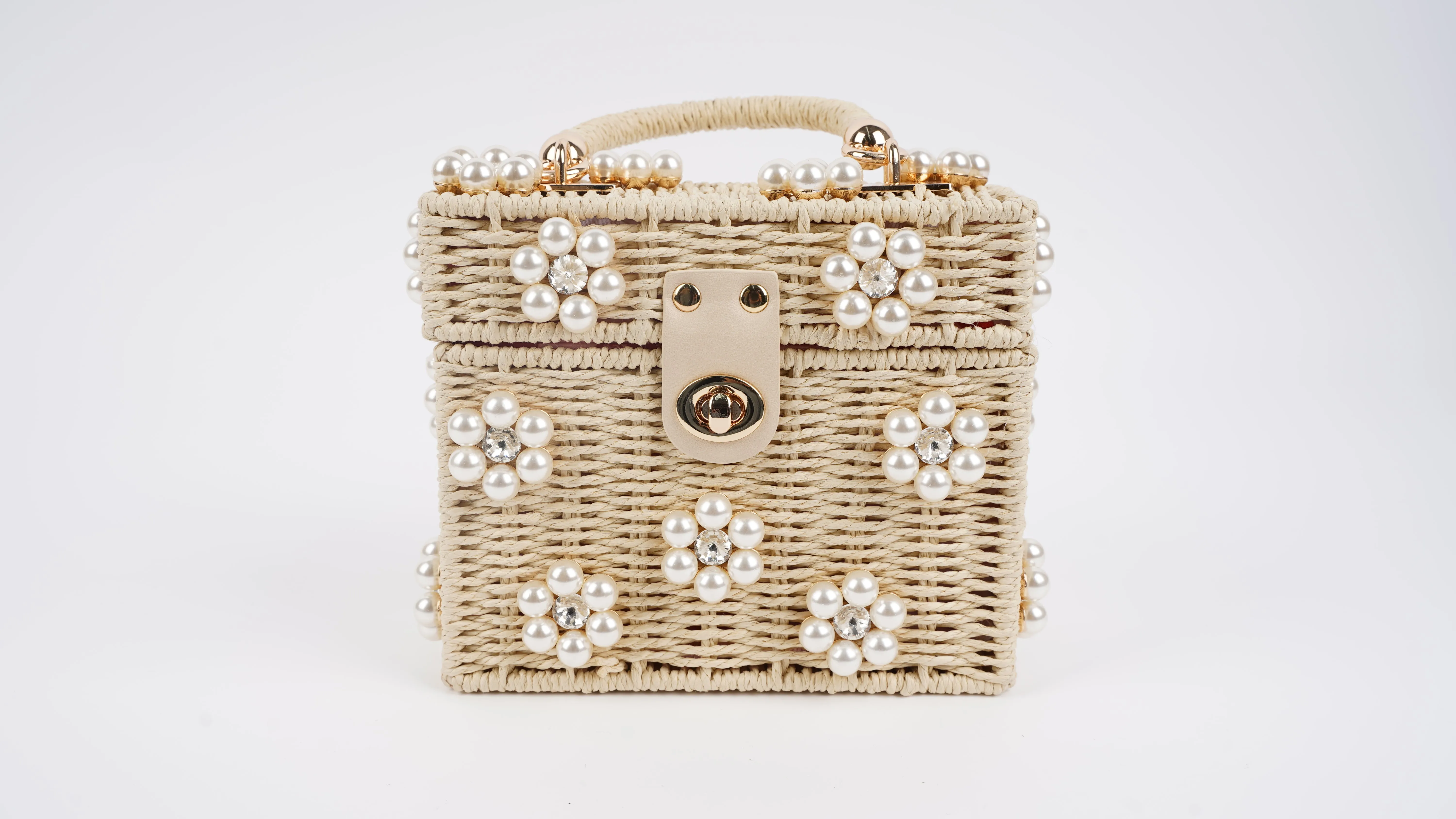 Jenna Lee Pretty in Pearls Daisy Tote