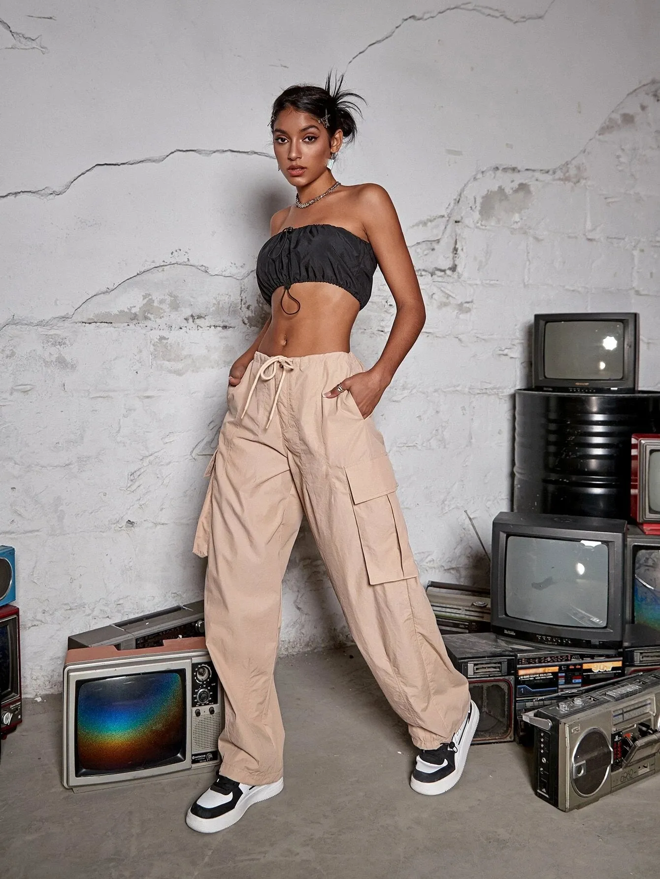 Loose Fit Long Length Cargo Pants