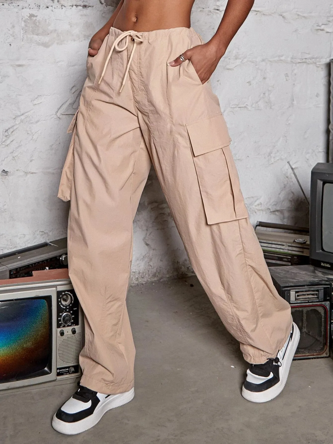 Loose Fit Long Length Cargo Pants