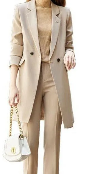 Sophisticated Women's Blazer Suit