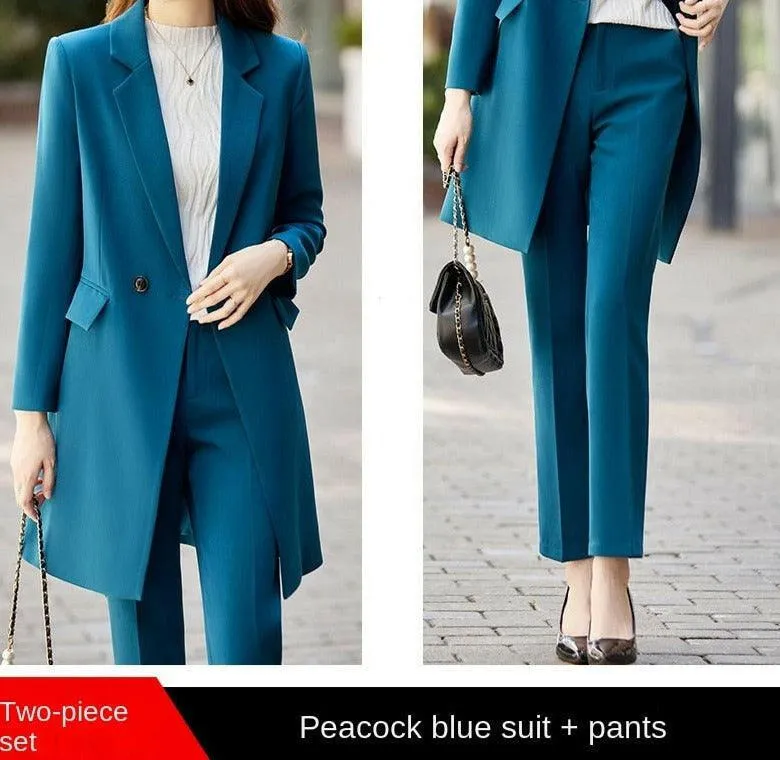 Sophisticated Women's Blazer Suit
