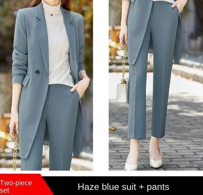 Sophisticated Women's Blazer Suit