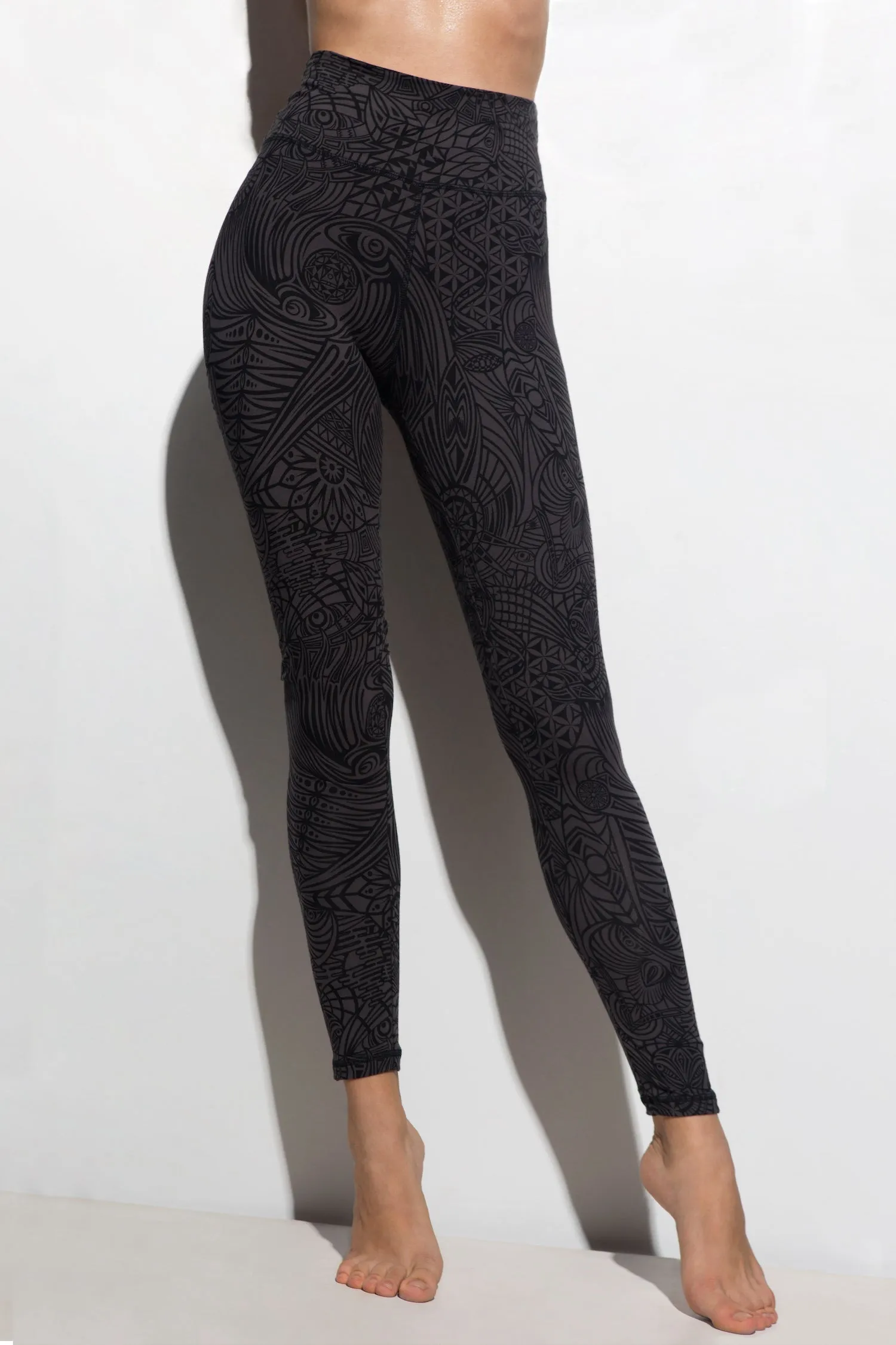 Tribal Leggings - Black Grey